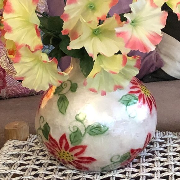 Handcrafted CAPIZ VASE Floral Philippines Red Green Yellow White Shimmery Lovely - Picture 3 of 8